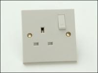 1 Gang 13amp Switched Socket